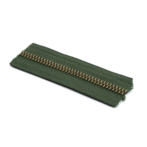 Cierre de metal #5 Pino Oro viejo