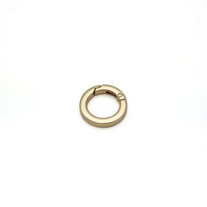 Argolla resorte plana oro 20 mm